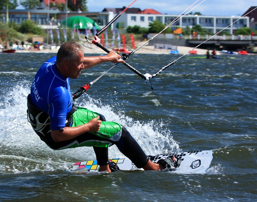 Kitesurfing i windsurfing, czyli 08.08.2012 w Jastarni na Pwyspie Helskim