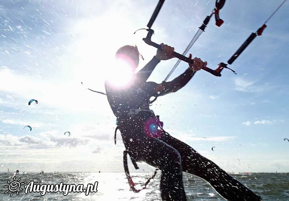 Windsurfing i kitesurfing 16-08-2014 w Jastarni na Pwyspie Helskim