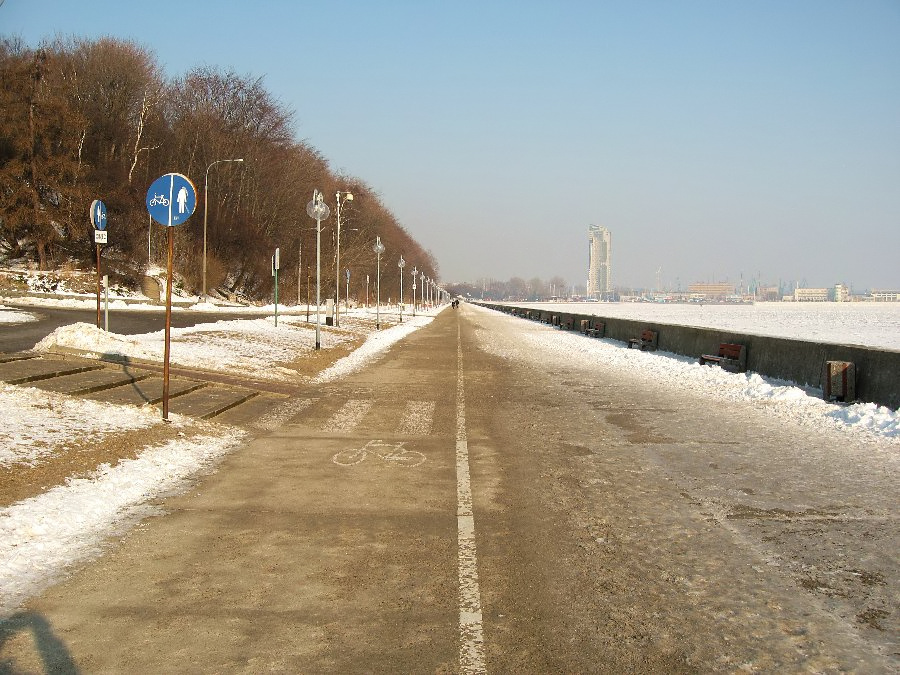 Zalodzona Zatoka Pucka i Gdaska