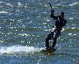 Soce, wiatr, morze, zatoka i plaa, czyli windsurfing i kitesurfing na Pwyspie Helskim 