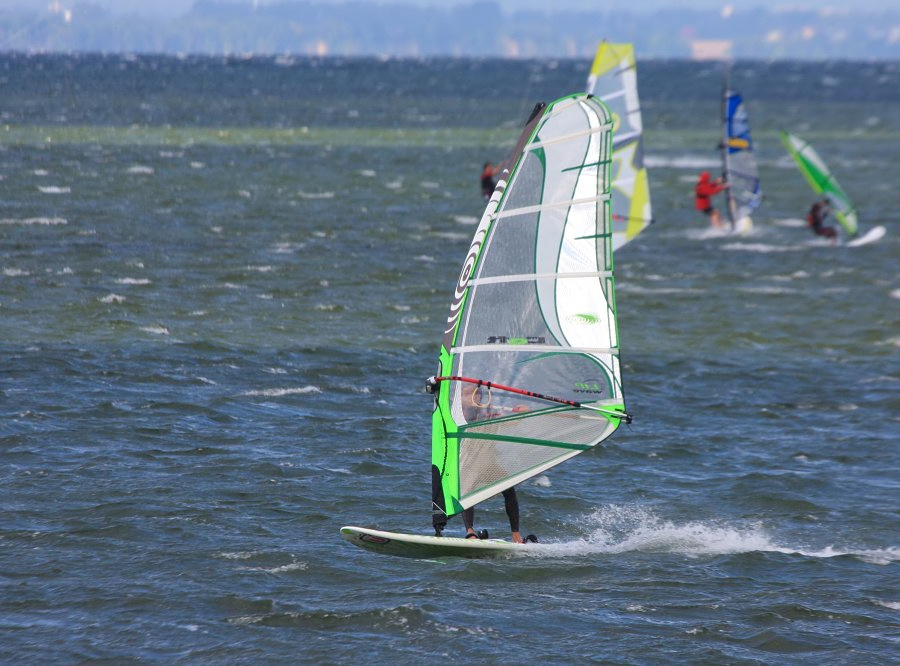 Windsurfing i kitesurfing w Jastarni na Pwyspie Helskim