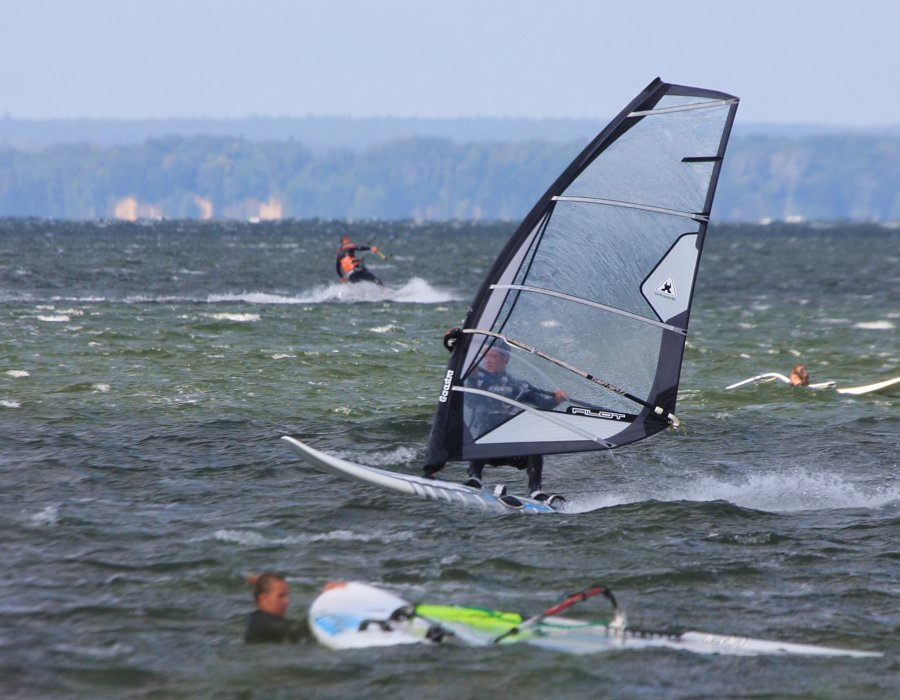 Windsurfing i kitesurfing w Jastarni na Pwyspie Helskim