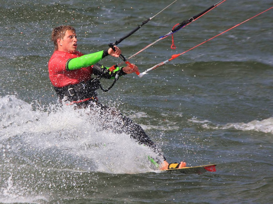 Windsurfing i kitesurfing w Jastarni na Pwyspie Helskim