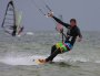 Soce, wiatr, morze, zatoka i plaa, czyli windsurfing i kitesurfing na Pwyspie Helskim 