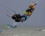 Soce, wiatr, morze, zatoka i plaa, czyli windsurfing i kitesurfing na Pwyspie Helskim 