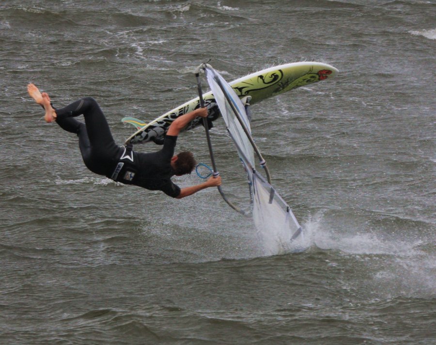 Windsurfing i kitesurfing w Jastarni na Pwyspie Helskim