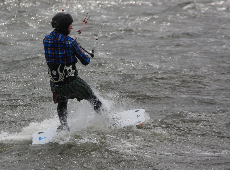 Windsurfing i kitesurfing w Jastarni na Pwyspie Helskim