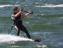 Soce, wiatr SW 6 Bf i woda, czyli windsurfing i kitesurfing na Pwyspie Helskim 