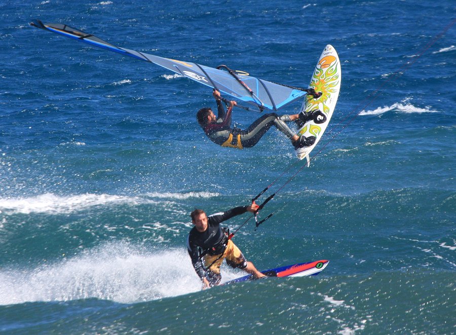 Windsurfing i kitesurfing w El Medano  i El Cabezo, czyli 22.11.2011 na Teneryfie