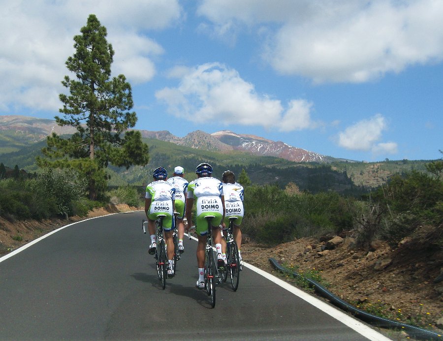 Basso, Nibali, Szmyd i spka, czyli Liquigas trenuje na Teide na Teneryfie