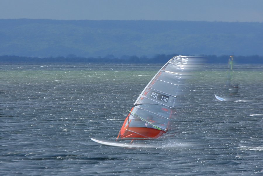 Windsurfing i kitesurfing w Jastarni na Pwyspie Helskim