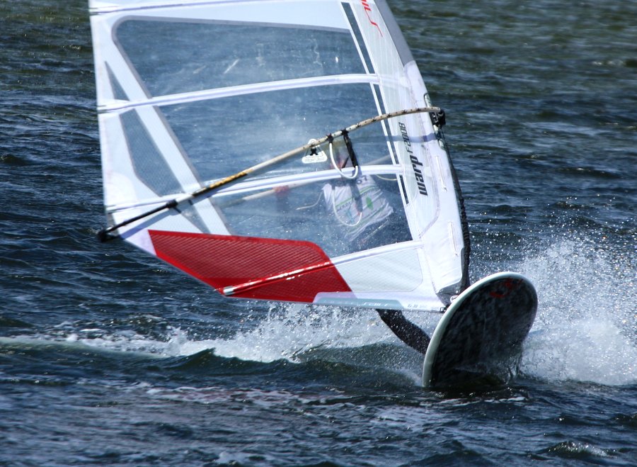 Windsurfing i kitesurfing w Jastarni na Pwyspie Helskim