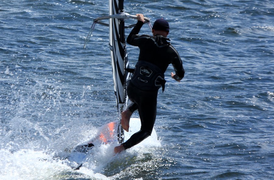 Windsurfing i kitesurfing w Jastarni na Pwyspie Helskim