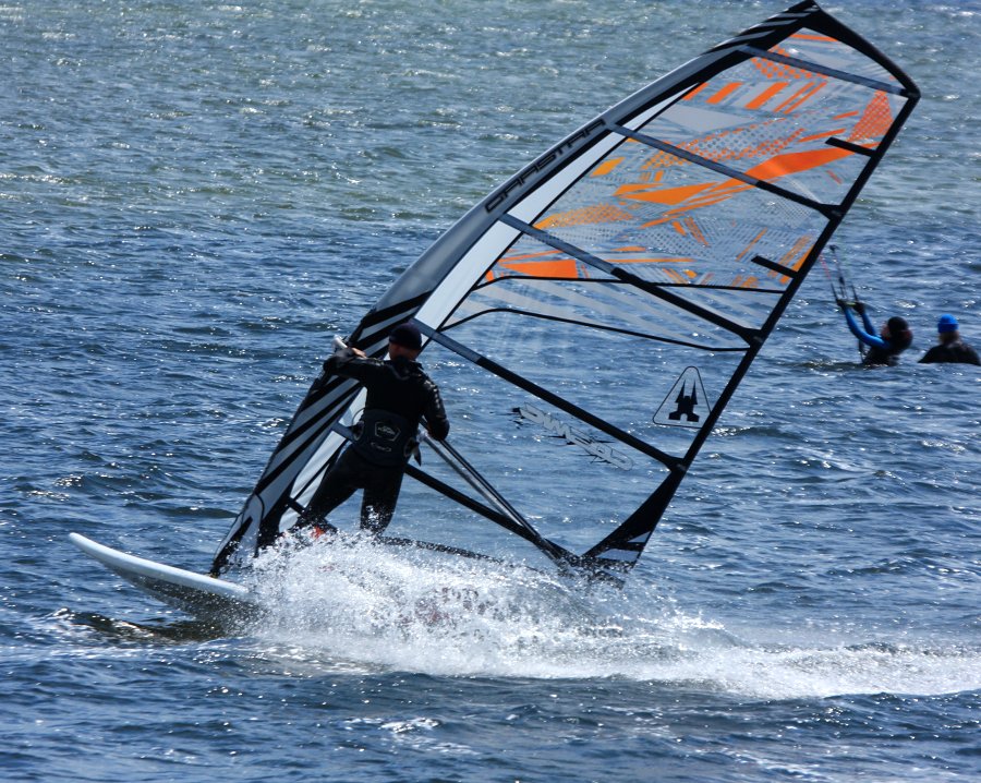 Windsurfing i kitesurfing w Jastarni na Pwyspie Helskim