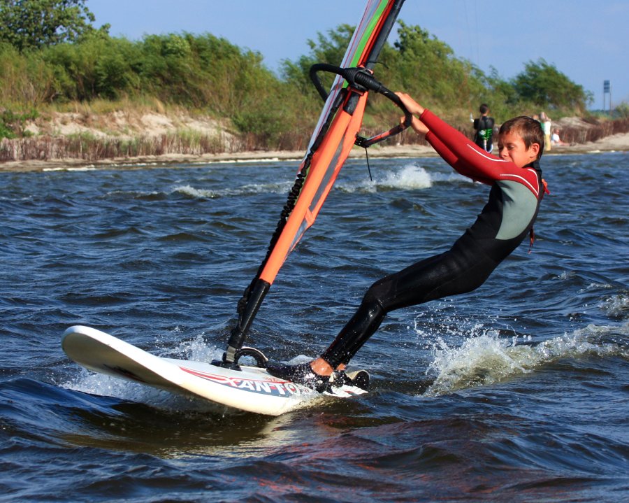 Kitesurfing i windsurfing, czyli 07.08.2012 obok OW AUGUSTYNA w Jastarni na Pwyspie Helskim