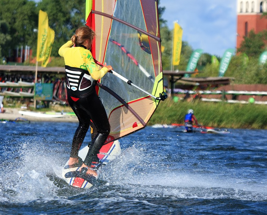 Kitesurfing i windsurfing, czyli 09.08.2012 obok OW AUGUSTYNA w Jastarni na Pwyspie Helskim