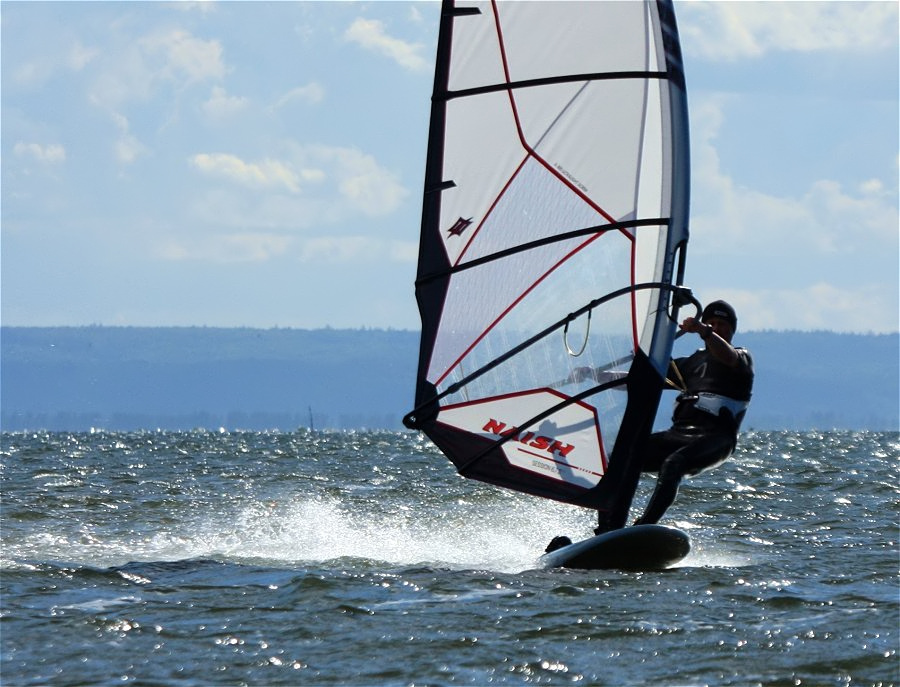 Kitesurfing i windsurfing, czyli 09.08.2012 obok OW AUGUSTYNA w Jastarni na Pwyspie Helskim