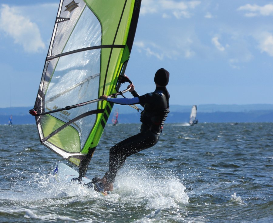 Kitesurfing i windsurfing, czyli 09.08.2012 obok OW AUGUSTYNA w Jastarni na Pwyspie Helskim