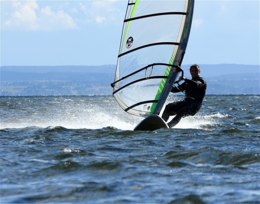 Kitesurfing i windsurfing, czyli 09.08.2012 obok OW AUGUSTYNA w Jastarni na Pwyspie Helskim