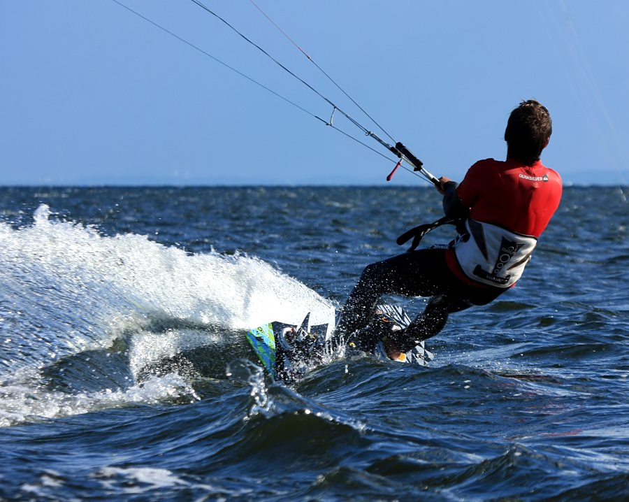 Kitesurfing i windsurfing, czyli 09.08.2012 obok OW AUGUSTYNA w Jastarni na Pwyspie Helskim