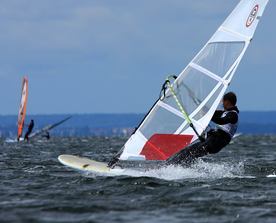 Kitesurfing i windsurfing, czyli 10.08.2012 obok OW AUGUSTYNA w Jastarni na Pwyspie Helskim