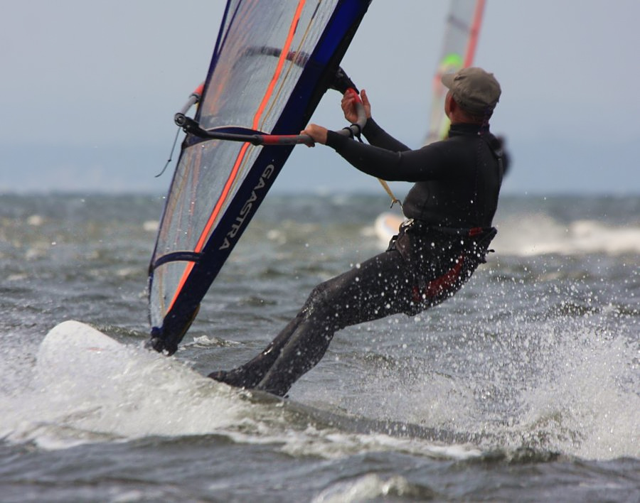 Kitesurfing i windsurfing, czyli 21.08.2012 obok OW AUGUSTYNA w Jastarni na Pwyspie Helskim