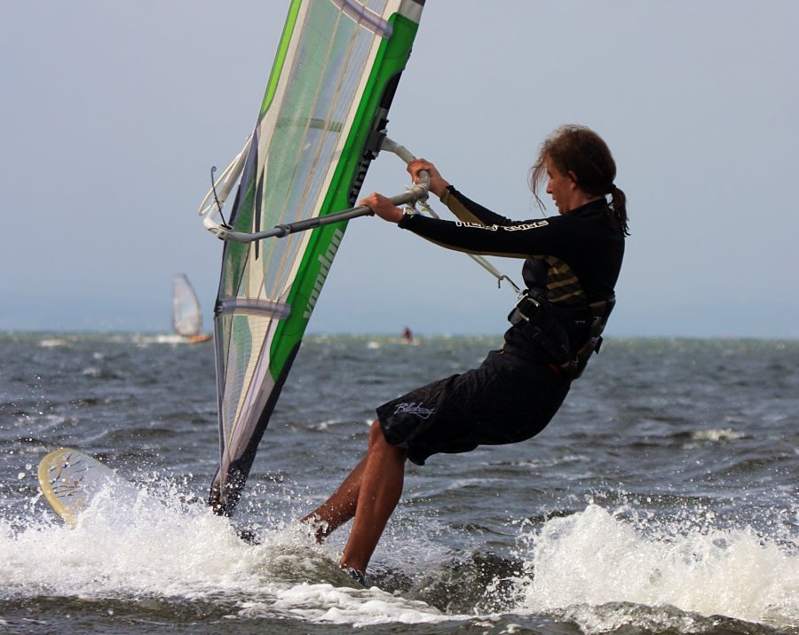 Kitesurfing i windsurfing, czyli 21.08.2012 obok OW AUGUSTYNA w Jastarni na Pwyspie Helskim