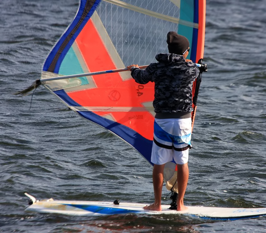 Kitesurfing i windsurfing, czyli 23.08.2012 obok OW AUGUSTYNA w Jastarni na Pwyspie Helskim