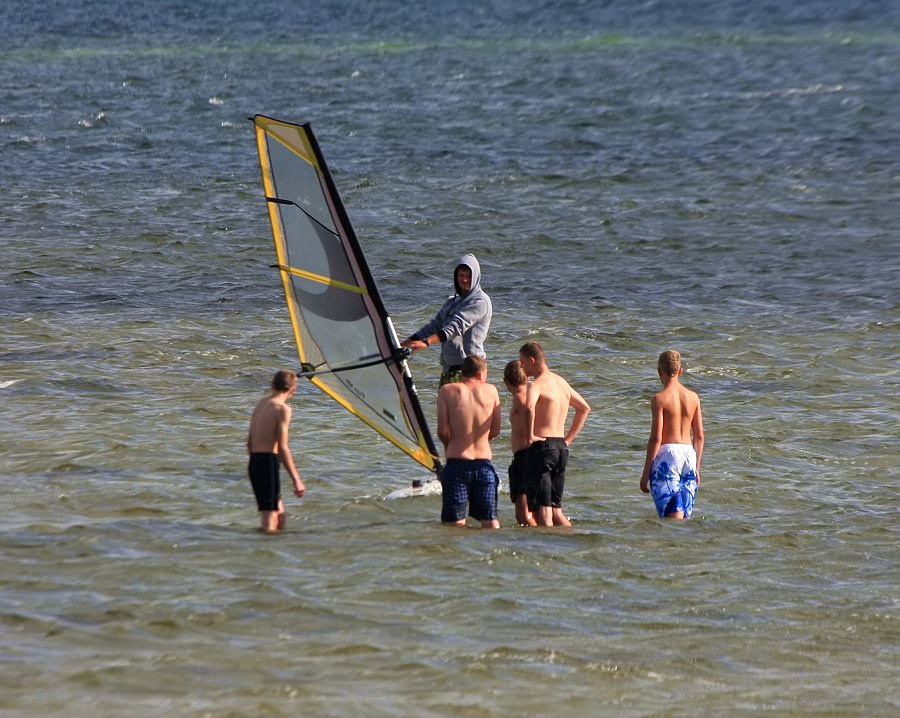 Kitesurfing i windsurfing, czyli 23.08.2012 obok OW AUGUSTYNA w Jastarni na Pwyspie Helskim