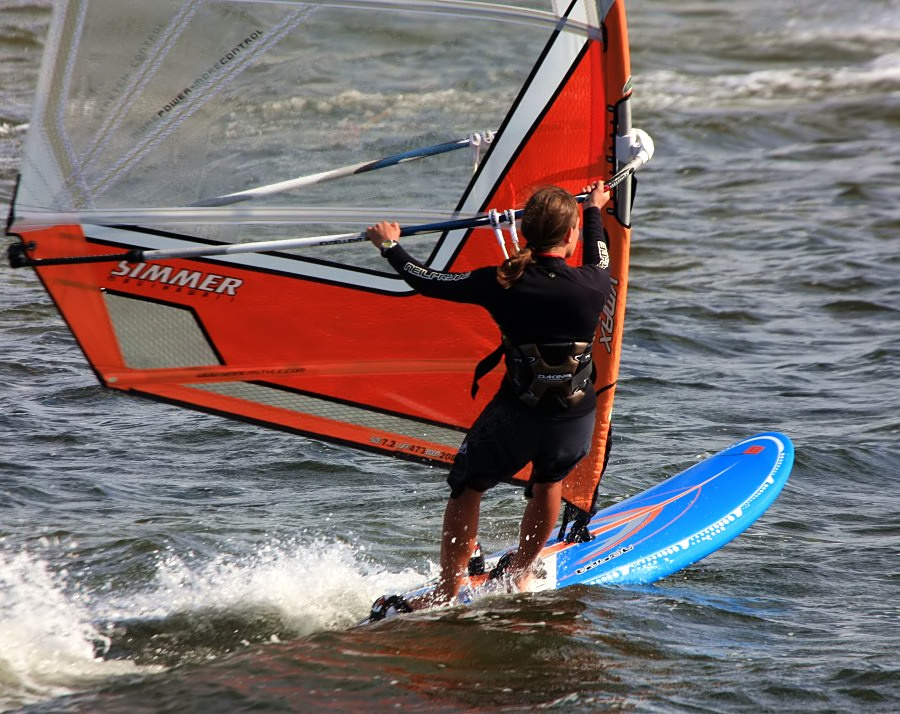 Kitesurfing i windsurfing, czyli 23.08.2012 obok OW AUGUSTYNA w Jastarni na Pwyspie Helskim