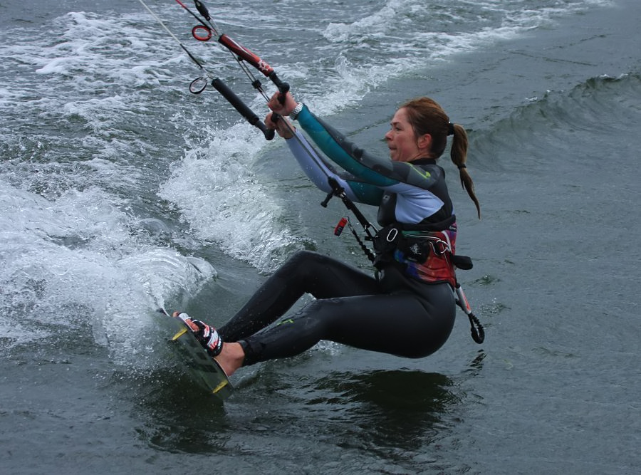 Kitesurfing i windsurfing, czyli 07.09.2012 na play obok OW AUGUSTYNA w Jastarni na Pwyspie Helskim