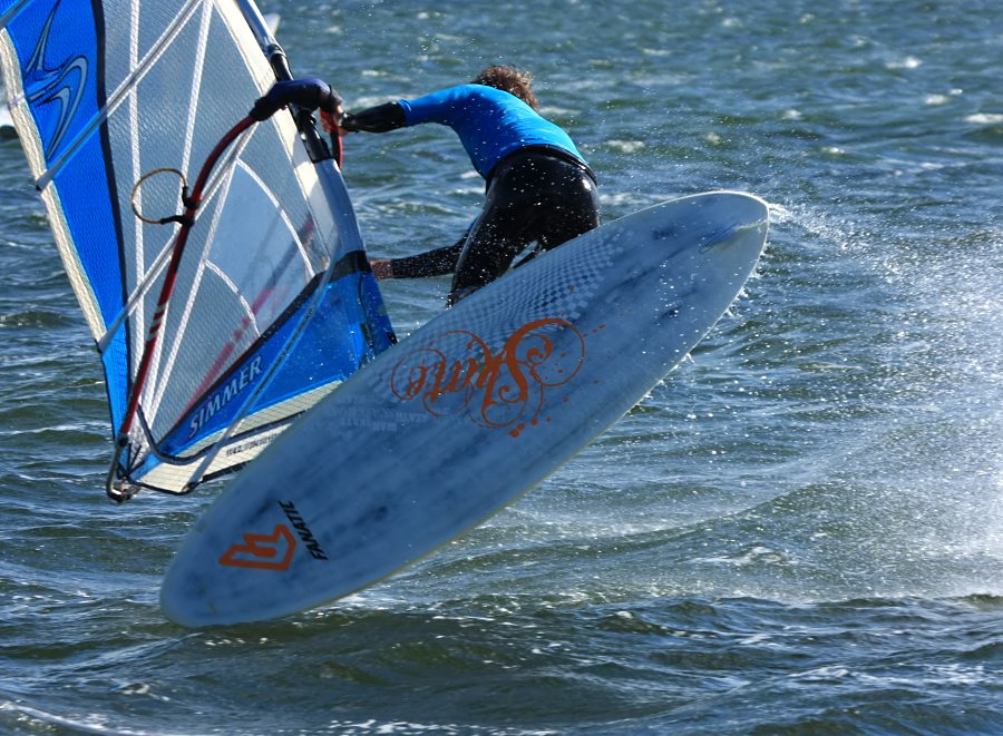 Kitesurfing i windsurfing, czyli 07.09.2012 na play obok OW AUGUSTYNA w Jastarni na Pwyspie Helskim