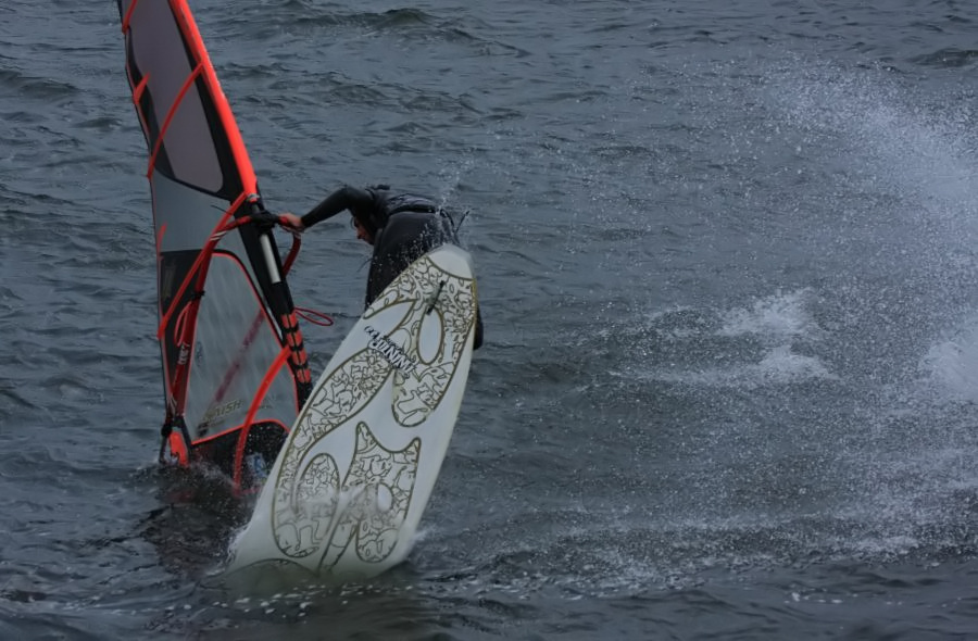 Kitesurfing i windsurfing, czyli 23.09.2012 na play obok OW AUGUSTYNA w Jastarni na Pwyspie Helskim