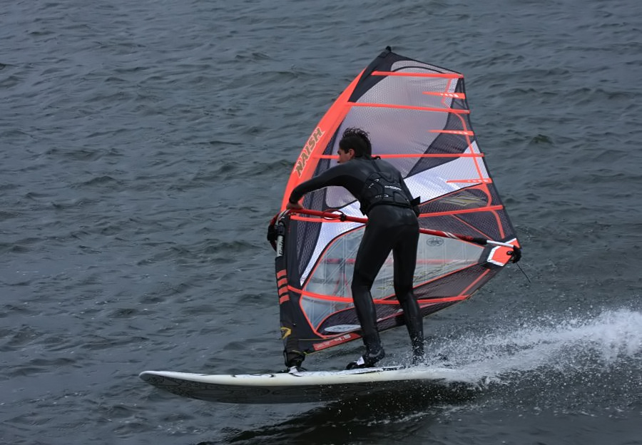 Kitesurfing i windsurfing, czyli 23.09.2012 na play obok OW AUGUSTYNA w Jastarni na Pwyspie Helskim