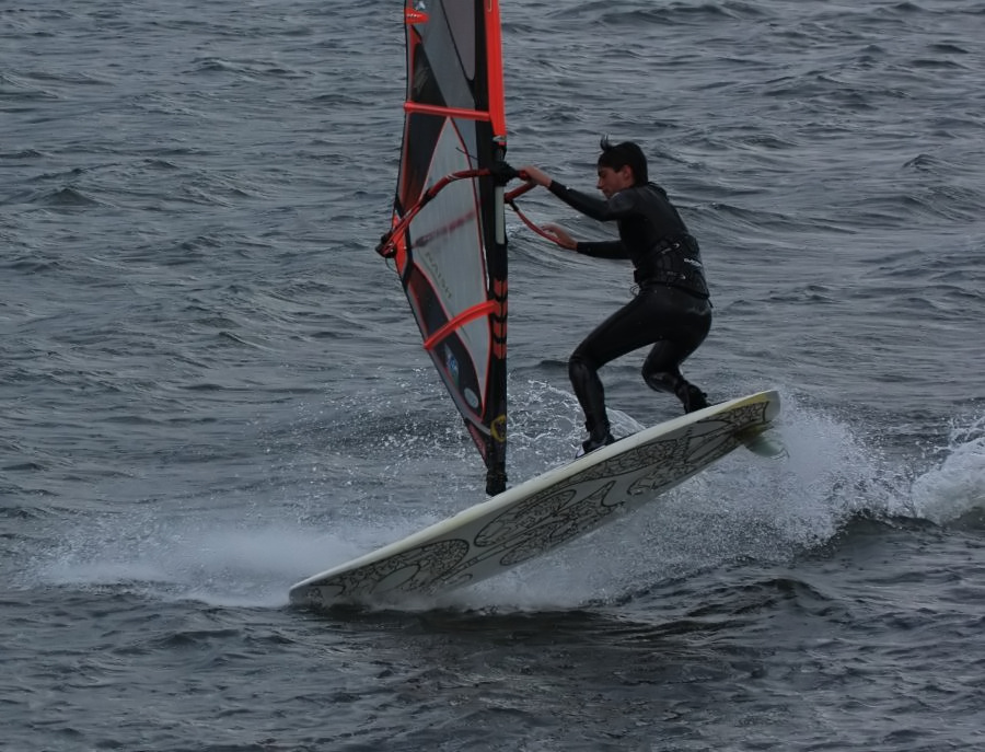 Kitesurfing i windsurfing, czyli 23.09.2012 na play obok OW AUGUSTYNA w Jastarni na Pwyspie Helskim