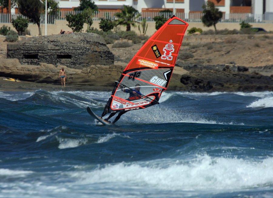 Windsurfing i kitesurfing w El Medano  i El Cabezo, czyli 23.10.2012 na Teneryfie