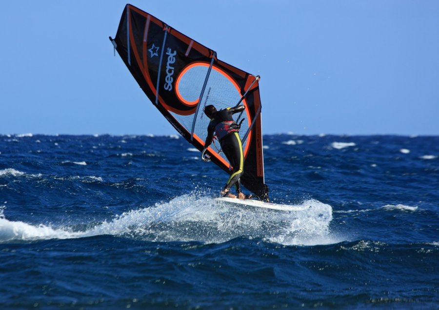 Windsurfing i kitesurfing w El Medano  i El Cabezo, czyli 23.10.2012 na Teneryfie