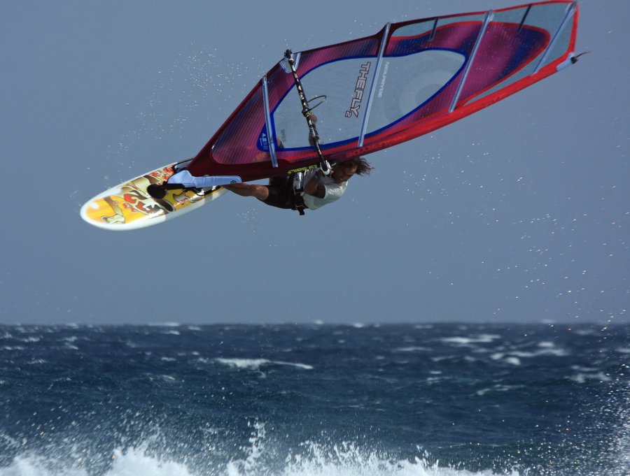 Windsurfing i kitesurfing w El Medano  i El Cabezo, czyli 27.11.2012 na Teneryfie