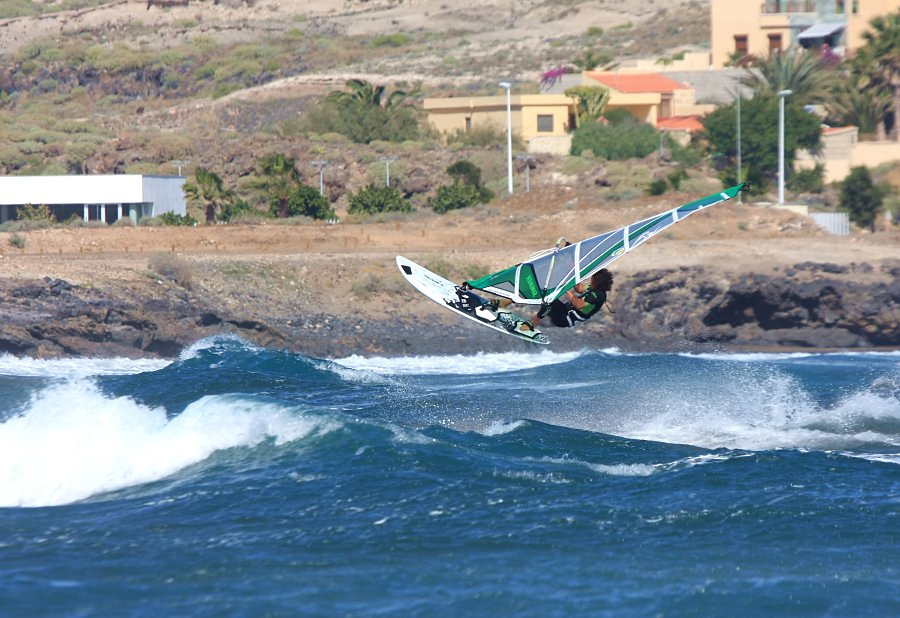 Windsurfing i kitesurfing w El Medano  i El Cabezo, czyli 24.01.2013 na Teneryfie