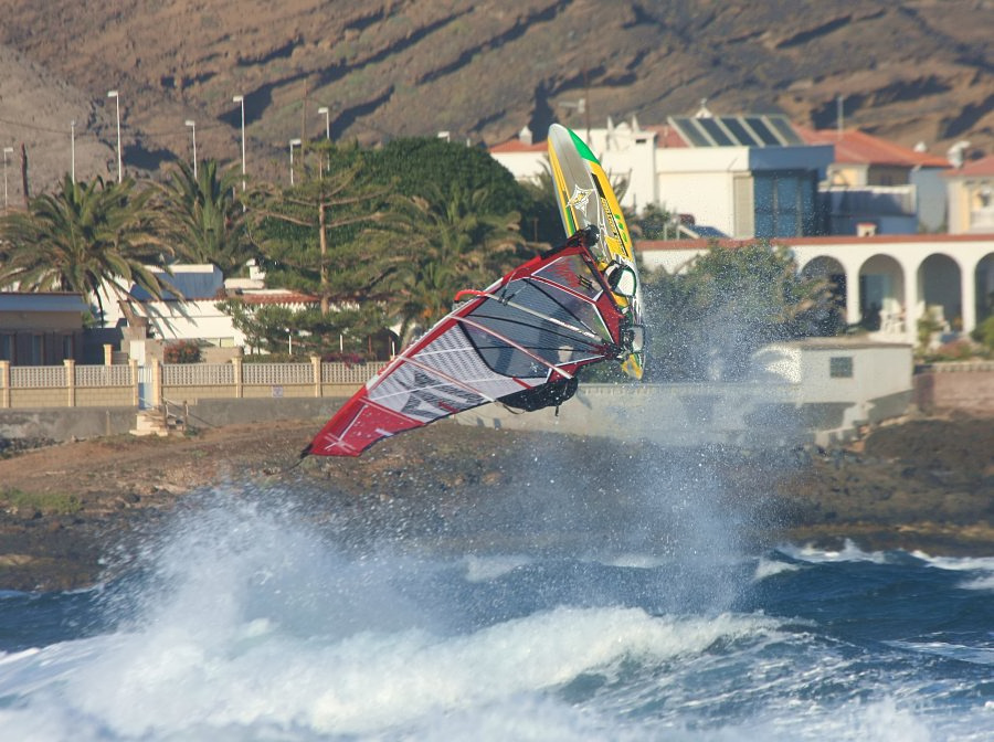 Windsurfing i kitesurfing w El Medano  i El Cabezo, czyli 24.01.2013 na Teneryfie