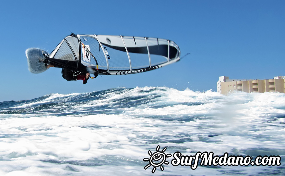 Windsurfing on Playa del Cabezo in El Medano on Tenerife