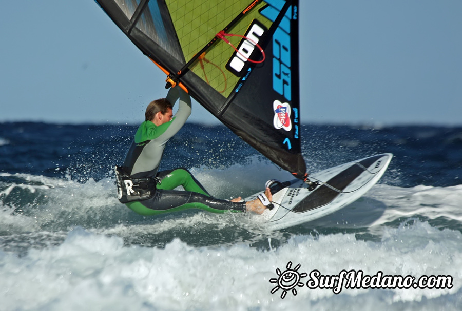 Windsurfing on Playa del Cabezo in El Medano on Tenerife