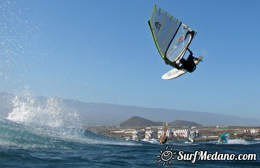 Windsurfing on Playa del Cabezo in El Medano on Tenerife