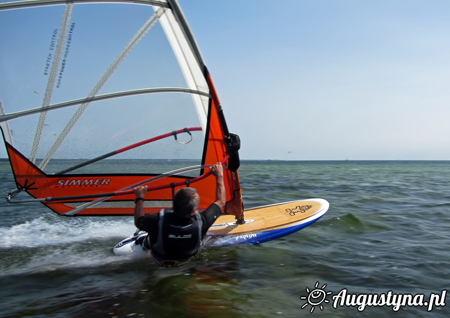 Hawaje, czyli windsurfing i kitesurfing 14.07.2013 w Jastarni na Pwyspie Helskim