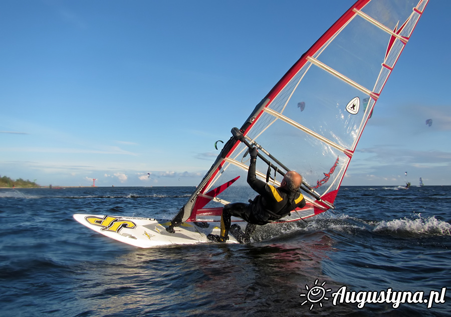 Hawaje, czyli windsurfing i kitesurfing 31.07.2013 w Jastarni na Pwyspie Helskim