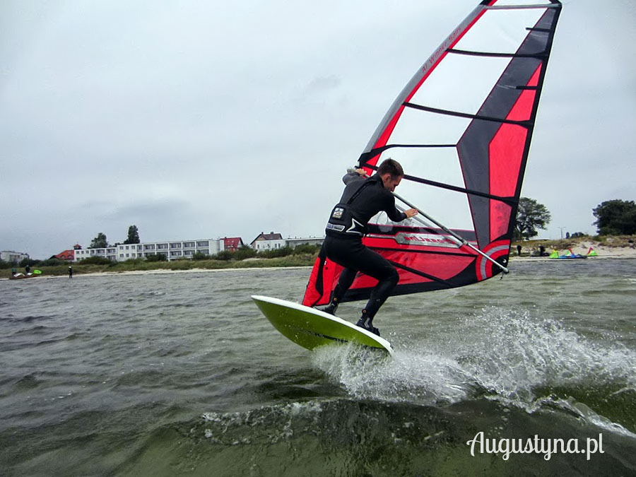 Windsurfing i kitesurfing 22.09.2013 w Jastarni na Pwyspie Helskim