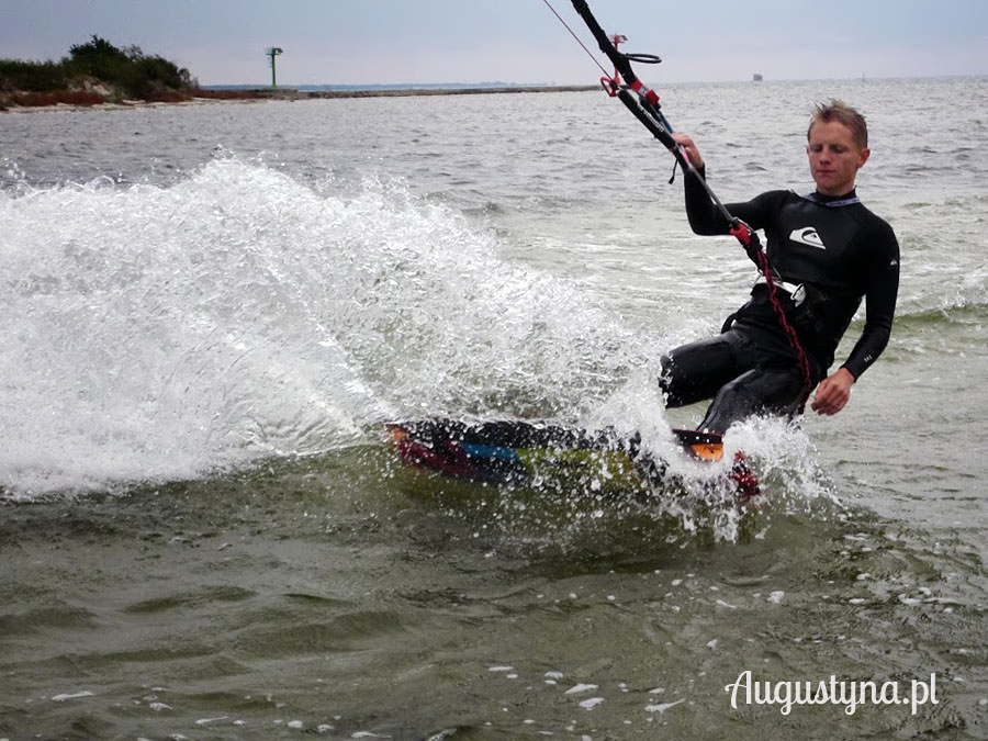 Windsurfing i kitesurfing 22.09.2013 w Jastarni na Pwyspie Helskim