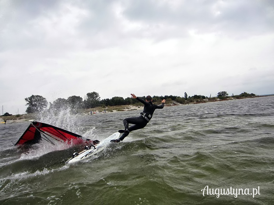 Windsurfing i kitesurfing 22.09.2013 w Jastarni na Pwyspie Helskim