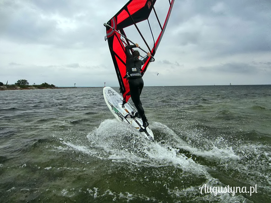 Windsurfing i kitesurfing 22.09.2013 w Jastarni na Pwyspie Helskim