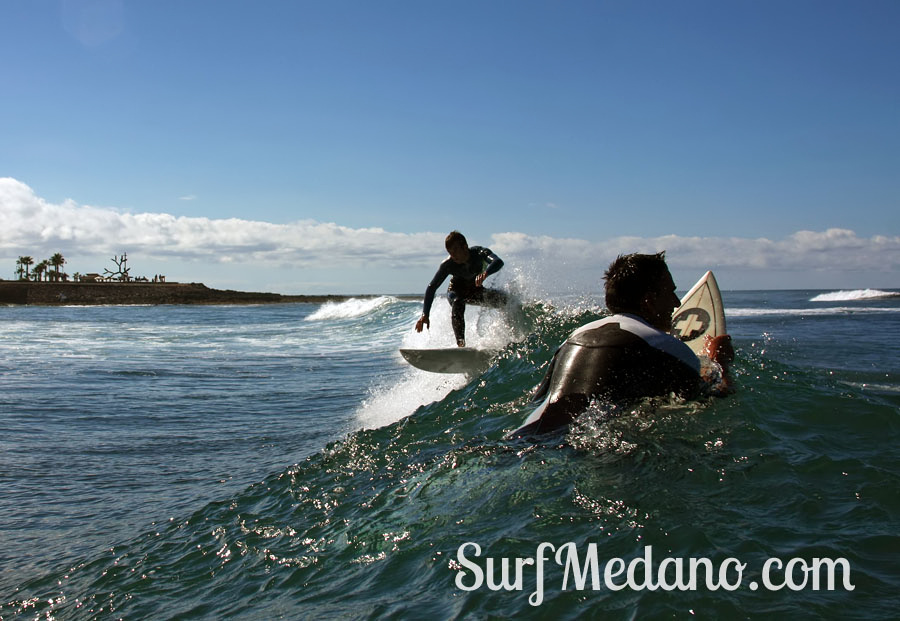 Surfing and bodyboarding on Derecha, Izquierda and El Conquistador in Las Americas on Tenerife